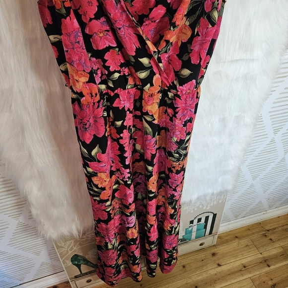 Addition Elle Fuschia & Floral Summer Maxi Dress - Picture 3 of 8